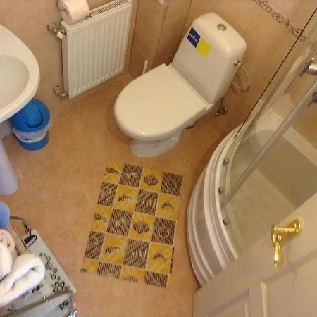 Boutigue House With Terrace And Garden Free Parking Apartment Riga