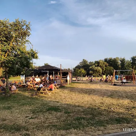 Boutigue House With Terrace And Garden Free Parking *