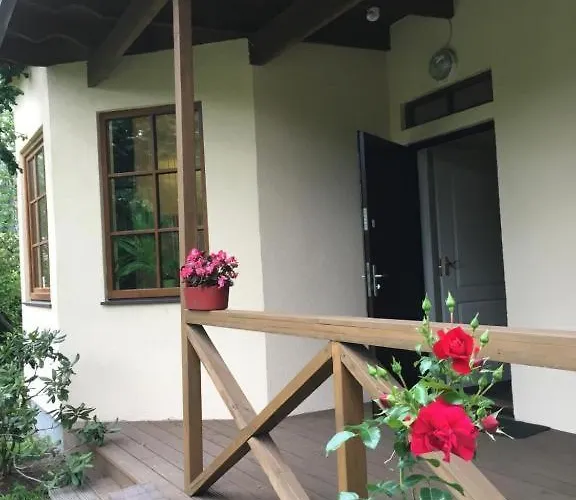 Boutigue House With Terrace And Garden Free Parking Riga