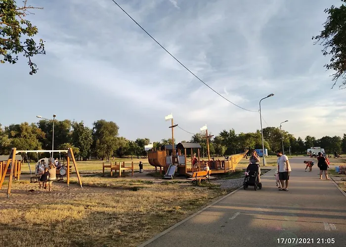 Apartment Boutigue House With Terrace And Garden Free Parking